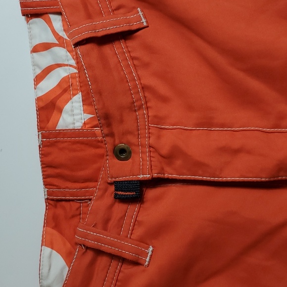 Urban Pipeline reversable swim trunks - Picture 2 of 8